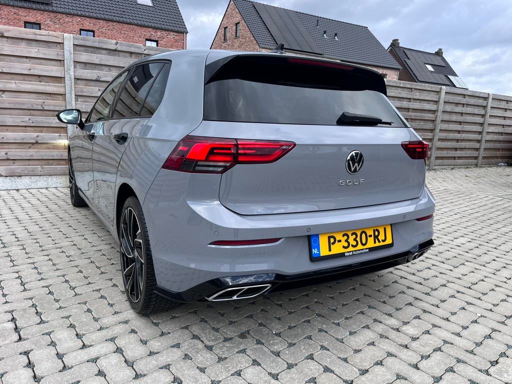 Volkswagen Golf R-Line DSG 150PK ACC/CAMERA/SFEER/ R-STOELEN, USB, 4 cilinders, 150 pk, 23 km/l