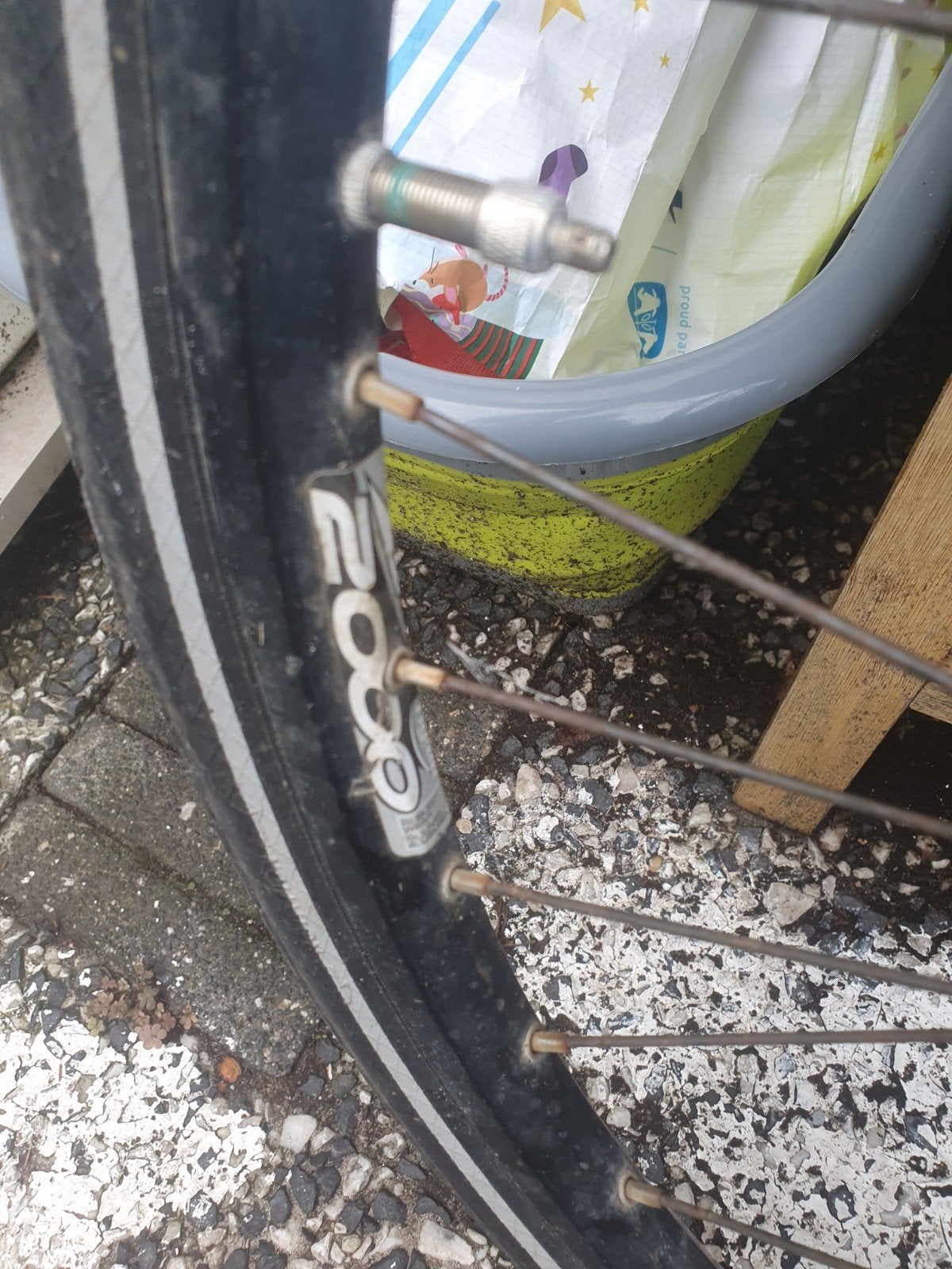 goede fietsbanden 1 voor .1 achter wielen. allen ophallen, Wiel, Gebruikt, Overige materialen, Stadsfiets