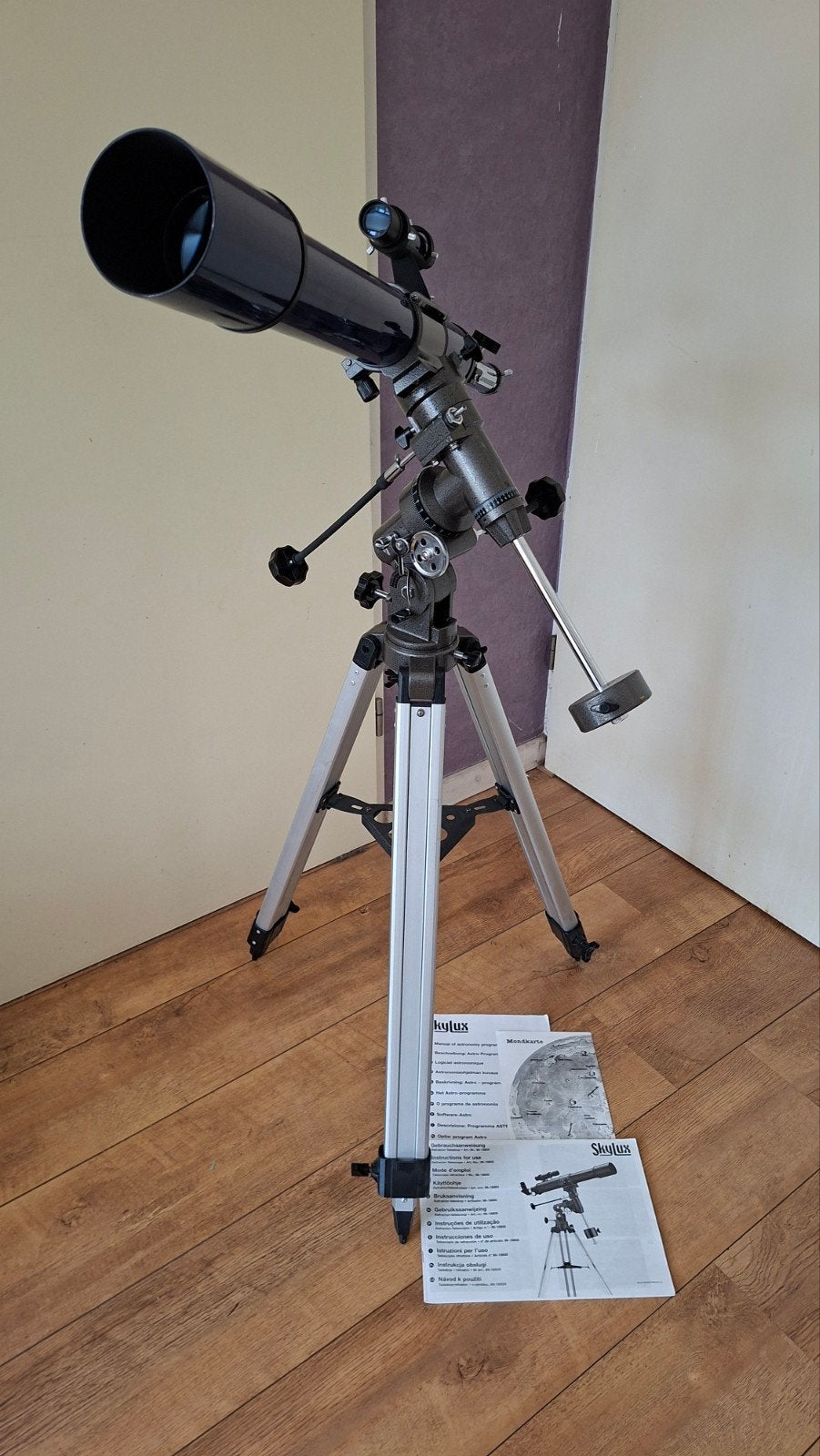 Skylux telescoop op stevig statief, Ophalen of Verzenden, 80 tot 200 mm, Lenzentelescoop (refractor), Met statief
