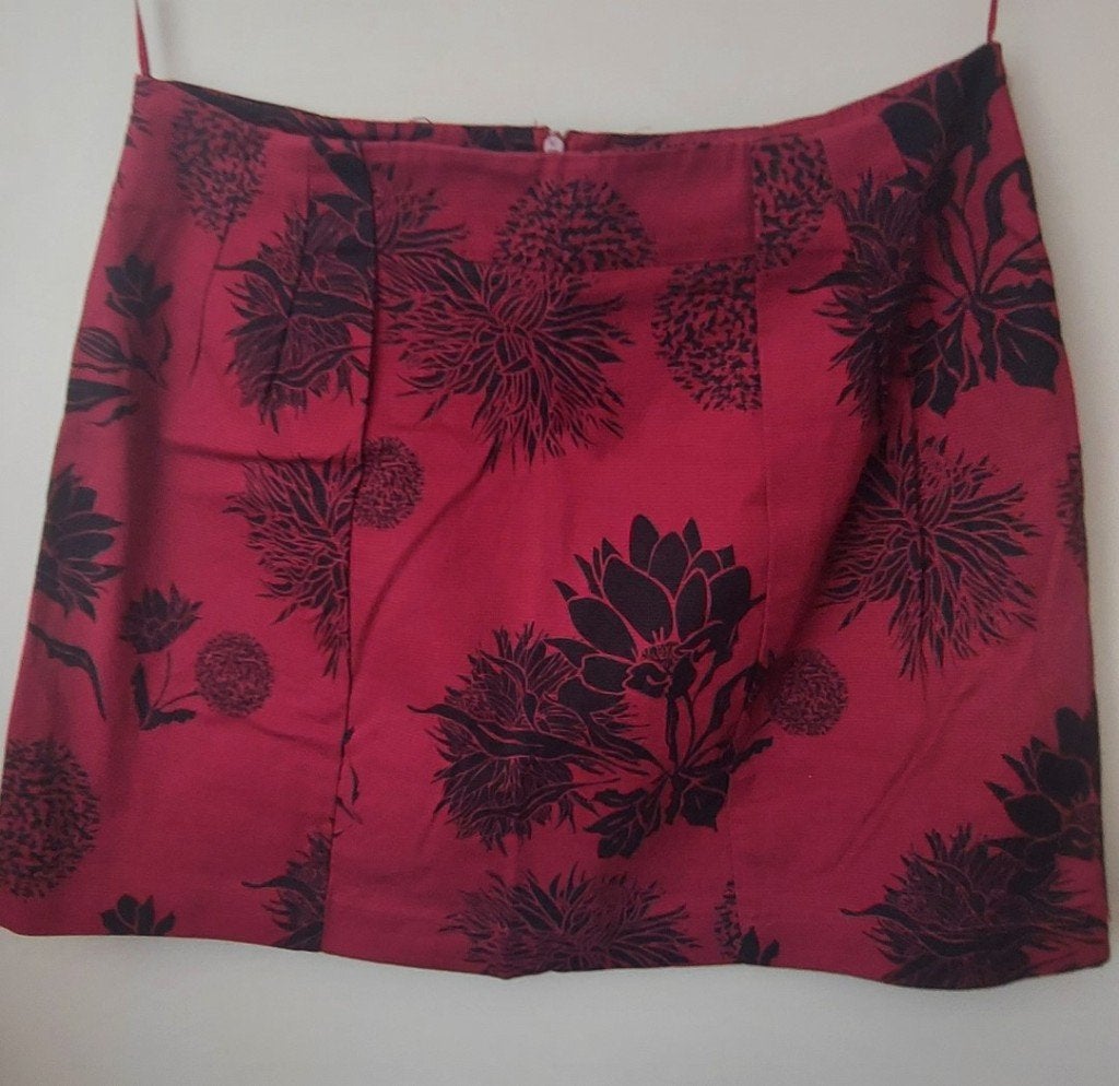 Zara Trafaluc Rode Rok met Bloemenprint Maat L, Maat 38/40 (M), Zo goed als nieuw, Boven de knie, Rood