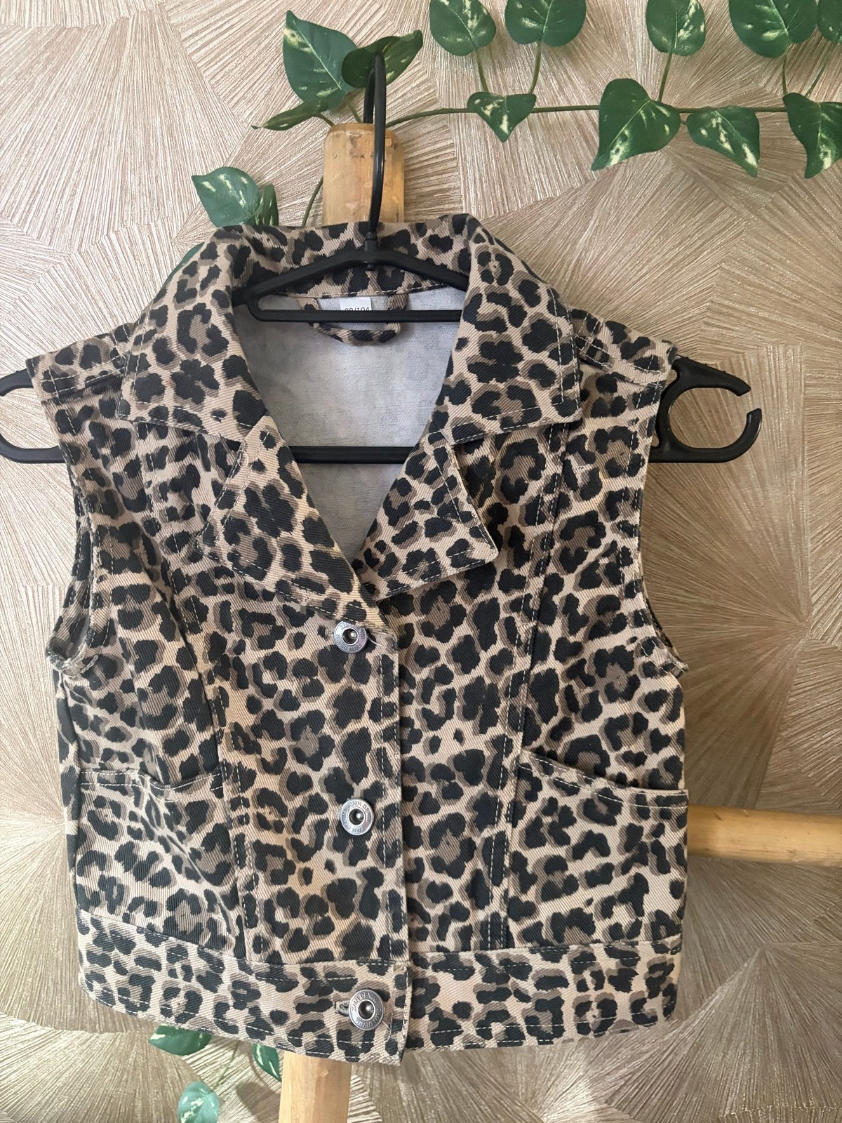 Leopard print spijkerjasje voor meisjes - Maat 98/104, Ophalen of Verzenden, Zo goed als nieuw, Meisje, Jas
