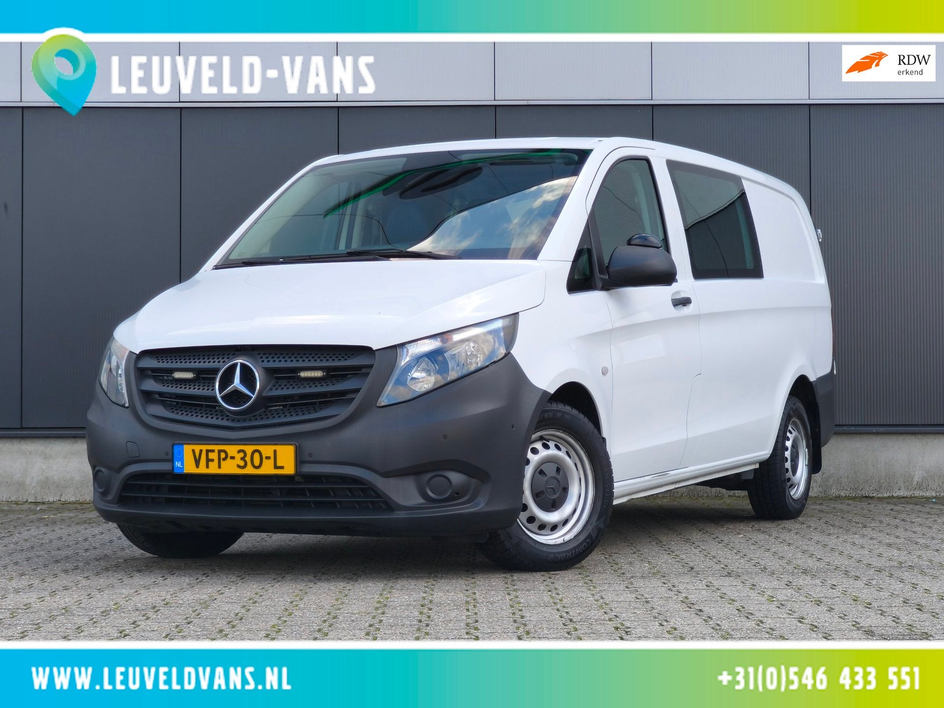 Mercedes-Benz Vito 114CDI AUT LANG LEER PDC CRUISE CLIMATE, Auto's, Automaat, Gebruikt, 4 cilinders, 2000 kg
