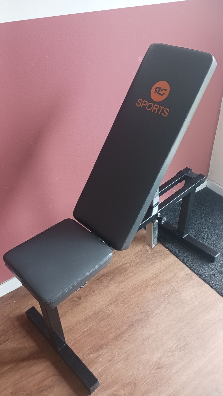 Verstelbare Fitnessbank RS Sports, Sport en Fitness, Fitnessmaterialen, Gebruikt, Fitnessbank, Borst, Buik, Rug, Ophalen