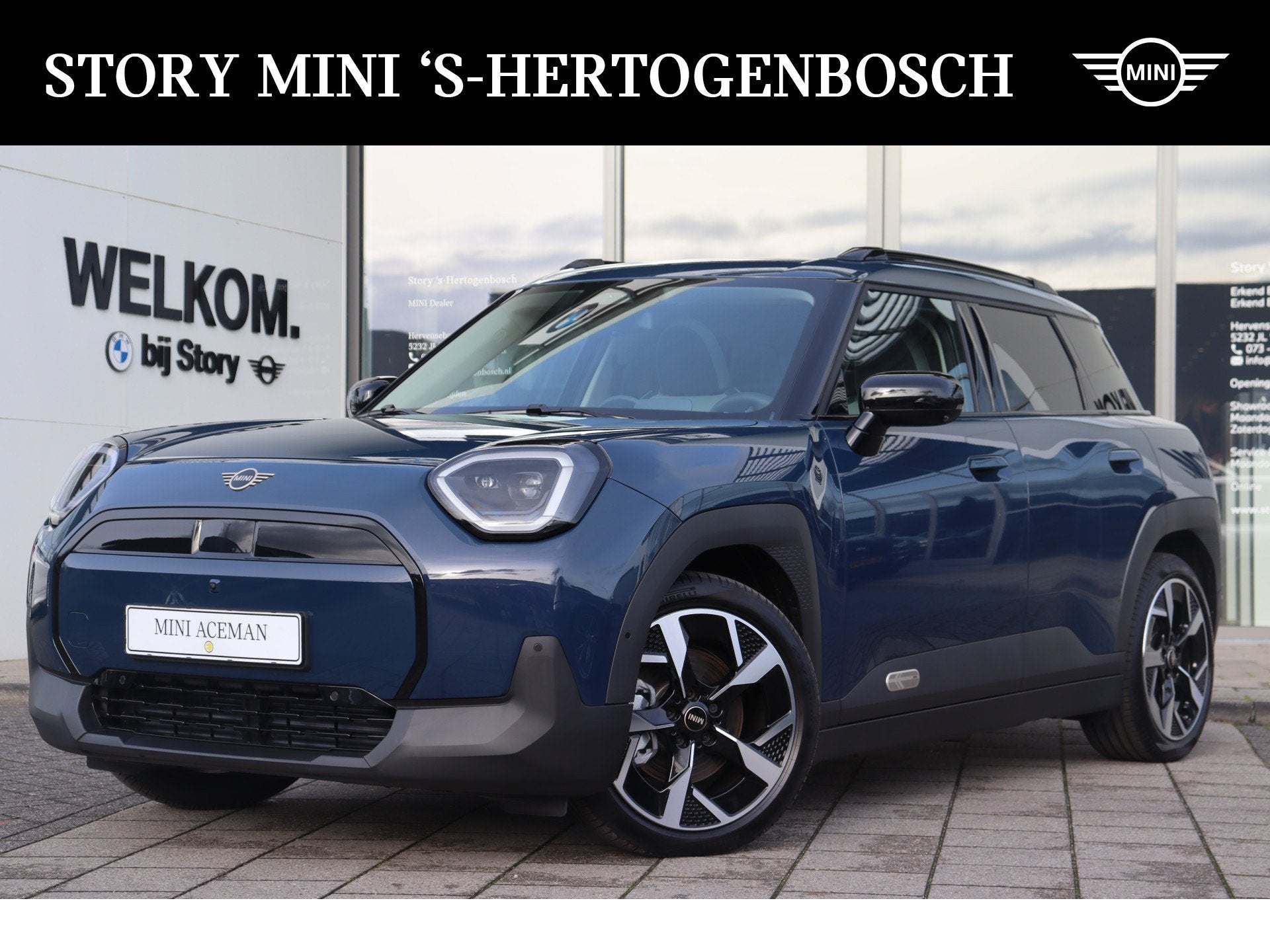 MINI Aceman E / Classic / Pakket L / 18 inch Slide Spoke 2-t, Stof, Blauw, Aceman, SUV of Terreinwagen