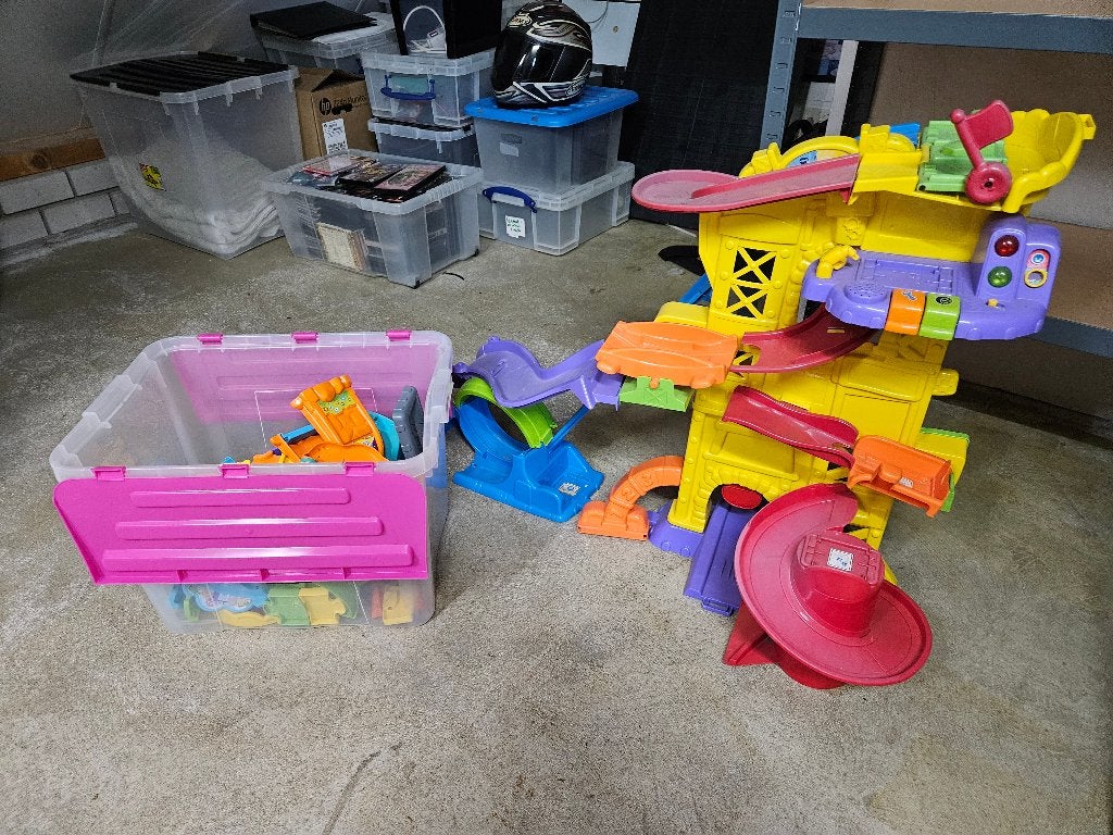 Vtech Baan met 3 auto's, Ophalen of Verzenden, Gebruikt, 2 tot 4 jaar