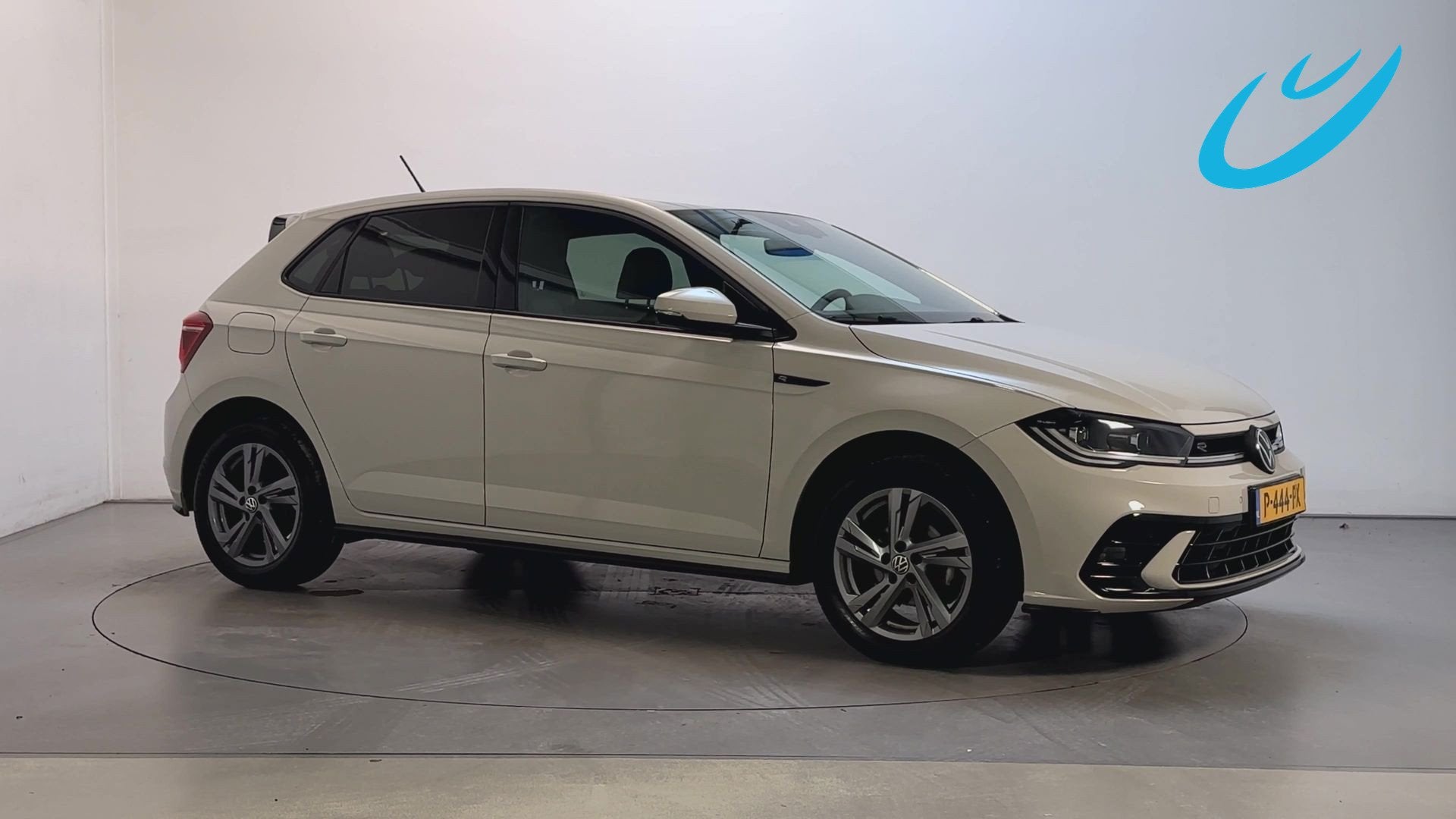 Volkswagen Polo 1.0 TSI R-Line Business LED Camera Stoelverw, Voorwielaandrijving, Dealer onderhouden, Gebruikt, Met garantie (alle)