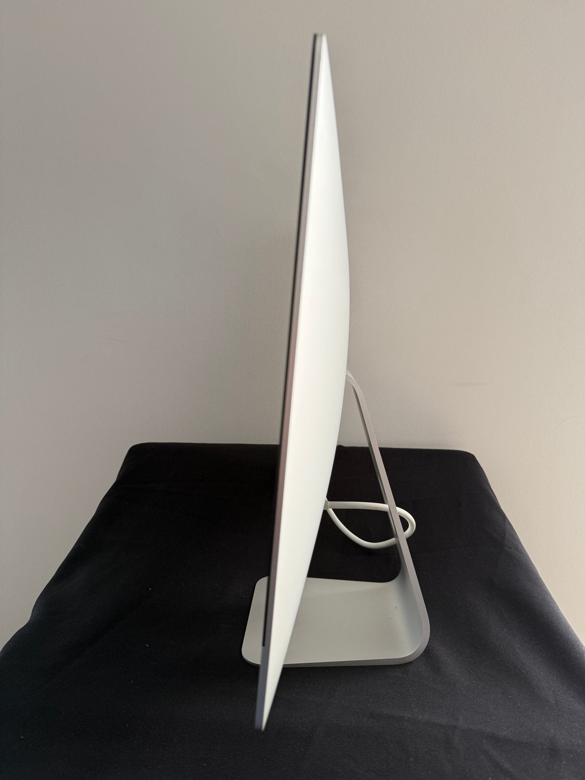 Apple iMac 21.5" (eind 2013) - Quad Core i5, 8GB RAM, 1TB HD, Ophalen, 2 tot 3 Ghz, IMac, Zo goed als nieuw