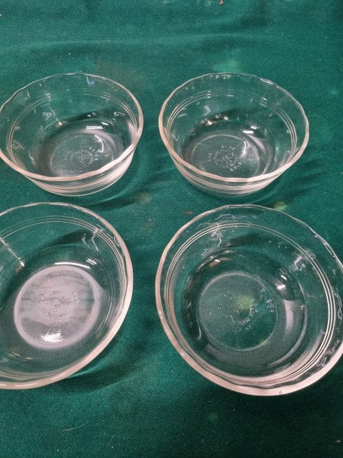 schaaltjes pyrex vier stuks, Ophalen of Verzenden, 'T Olde Gre-j, Info@toldegrej.nl, Endepoelstraat 20f Didam