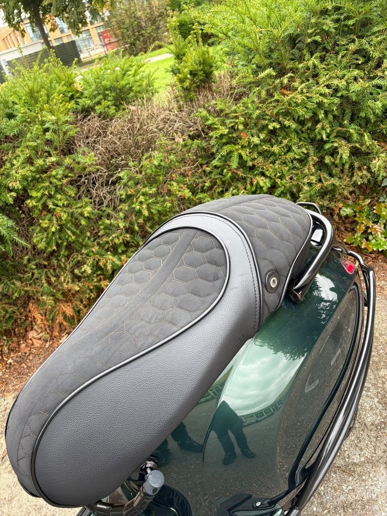 Vespa Sprint iget E4 2018 45km brom Akrapovic Carbon, Fietsen en Brommers, Vespa S, Ophalen of Verzenden, Zo goed als nieuw, 7005AM