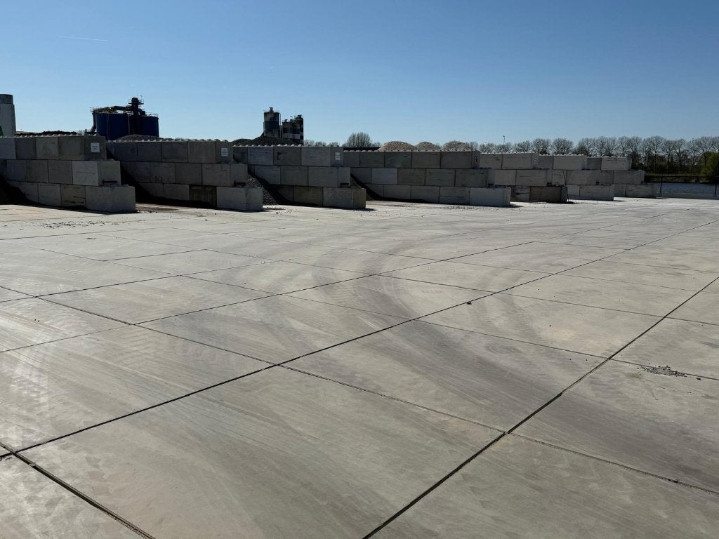 Betonplaten, Industrieplaten, Stelconplaten ( A & B-keus ), Ophalen, Overige typen, Nieuw, 10 m² of meer