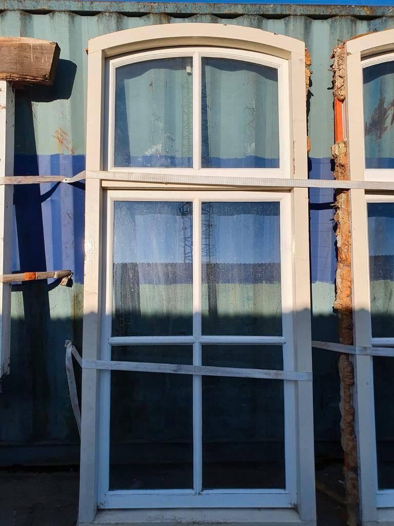 Nog 1 raamkozijn gebruikt in nette staat ( 187 ), Doe-het-zelf en Verbouw, Kozijnen en Schuifpuien, Raamkozijn, Zo goed als nieuw