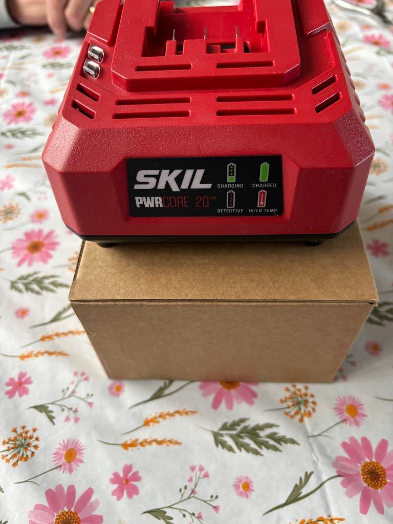 SKIL PWRCORE 20V Acculader - nieuw, Ophalen of Verzenden, Zo goed als nieuw