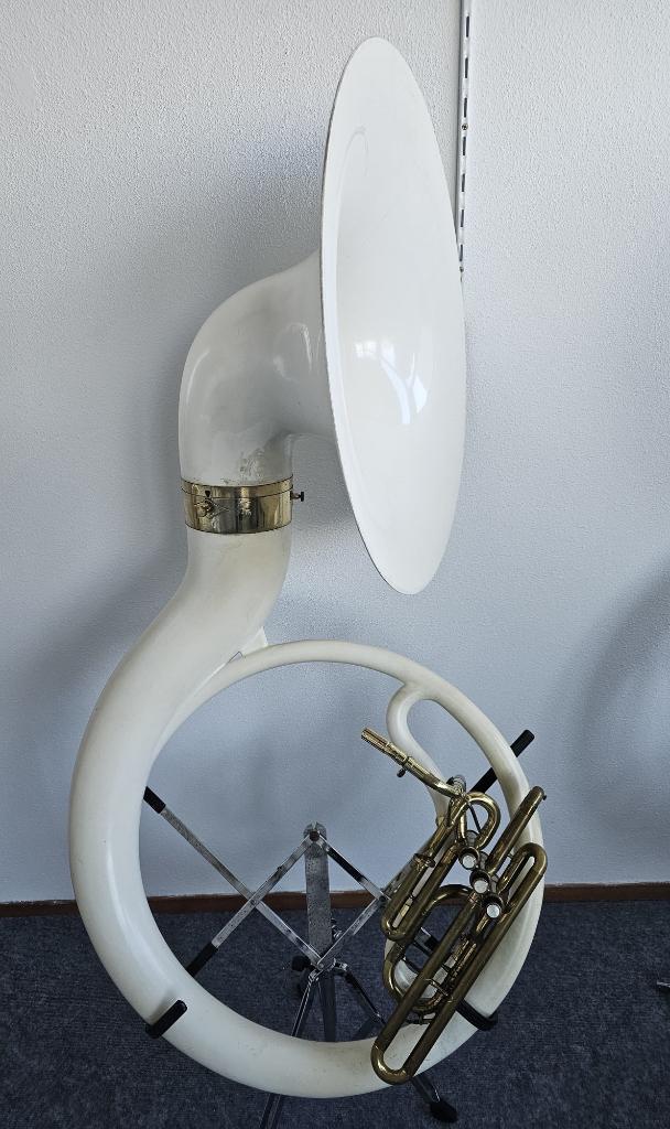 Glassl Fiberglass Eb Sousafoon, Muziek en Instrumenten, Ophalen, Gebruikt, Koperblazer
