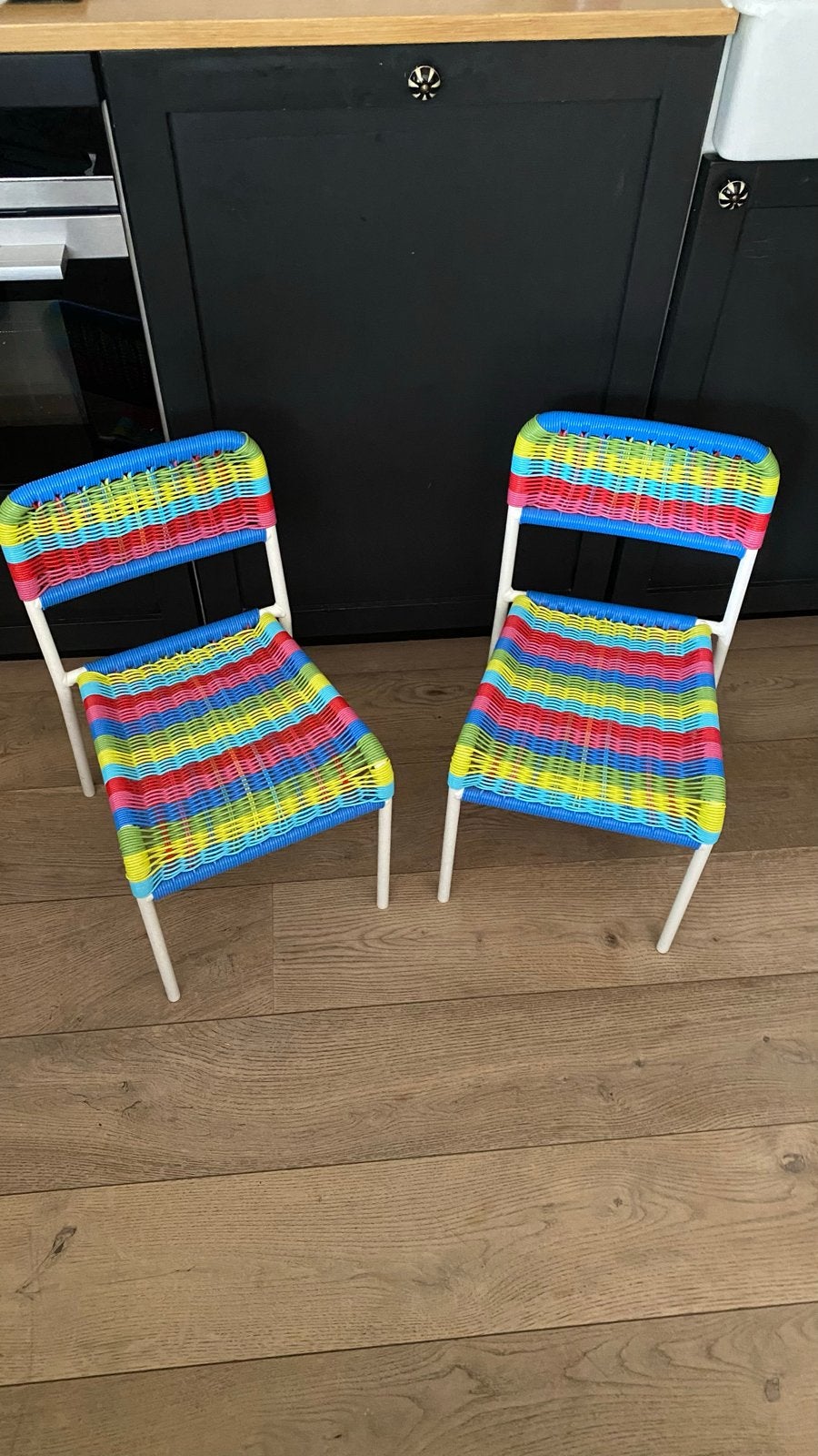 IKEA Kleurrijke kinderstoel, gevlochten, retro stijl, Ophalen, Kunststof, Overige kleuren, Zo goed als nieuw
