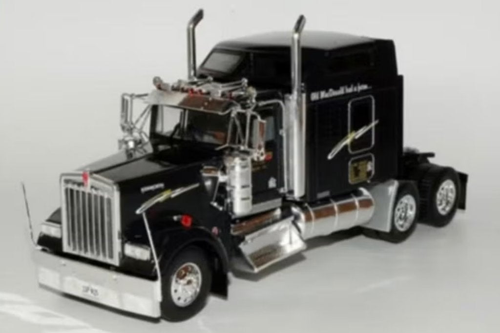 Kenworth W900 1991 VEETRANSPORT schaal 1/43 US trucks # 59, Hobby en Vrije tijd, Verzenden, Nieuw, Bus of Vrachtwagen, Overige merken