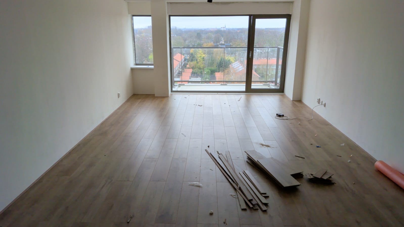 Laminaat Blond Eiken – 60-65 m² + Plakplinten, Ophalen, Gebruikt, 50 tot 150 cm, 10 m² of meer