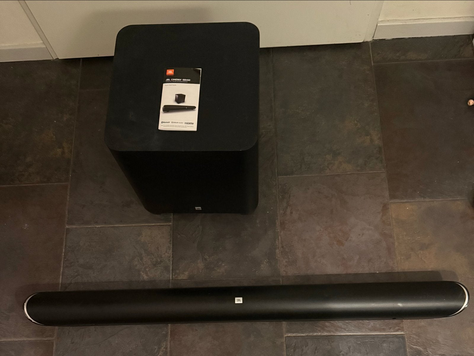 €100,00 JBL Cinema SB450 Soundbar met draadloze subwoofer, Ophalen, Bluetooth, Zo goed als nieuw