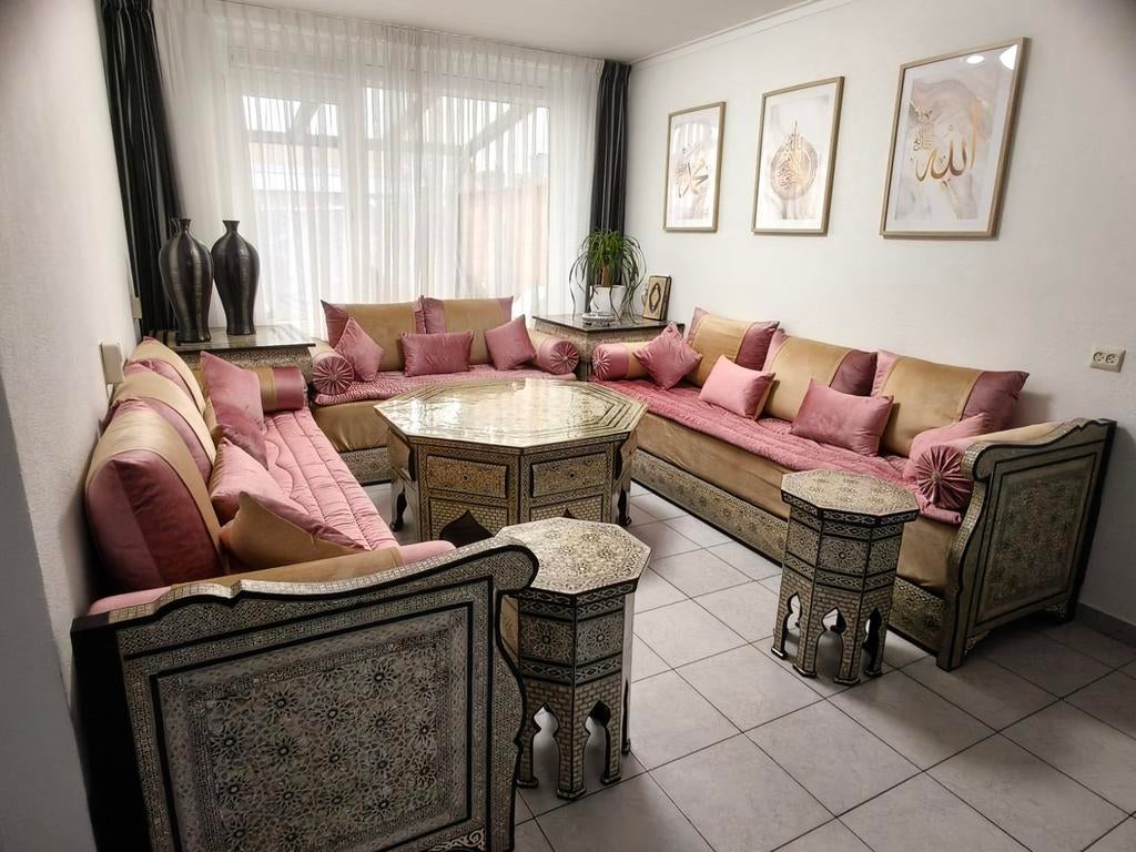 Complete Marokkaanse Sedari Bankstel met Tafels en Kussens, Huis en Inrichting, Banken | Complete zithoeken, Ophalen, Gebruikt