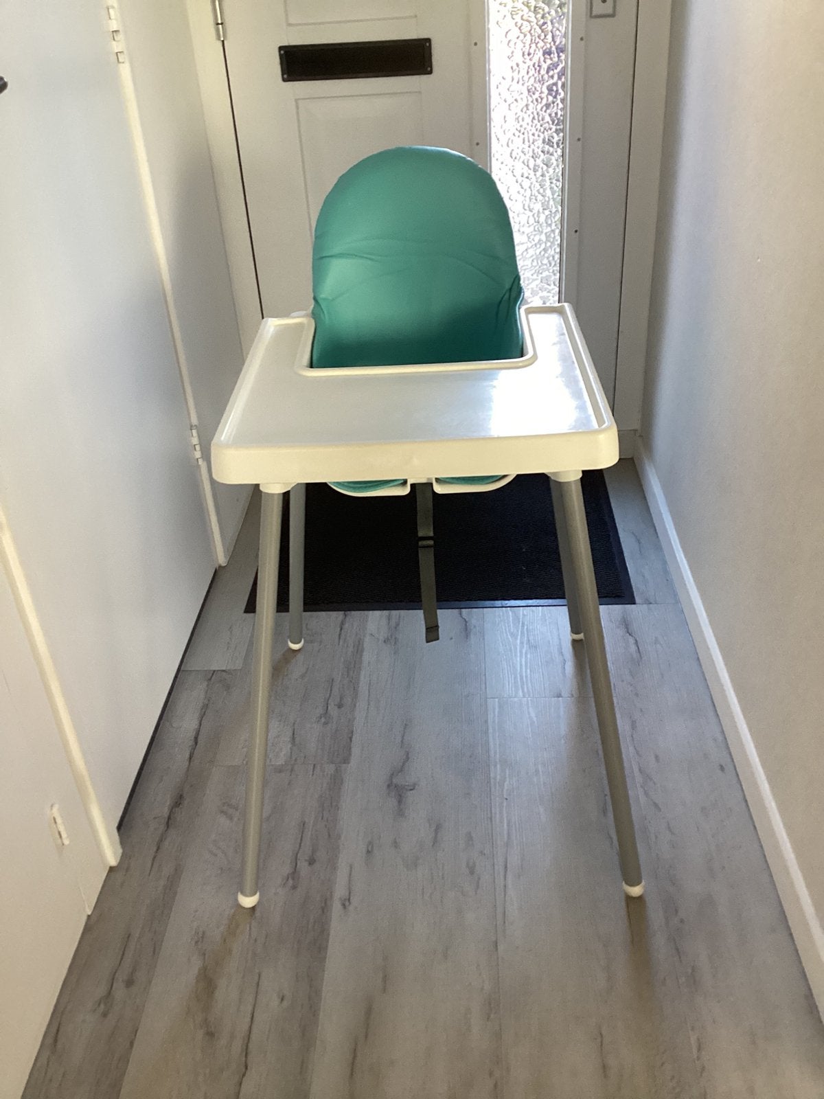 Te koop. Ikea kinderstoel. Is compleet., Kinderen en Baby's, Ophalen, Zo goed als nieuw, Overige typen, Aanschuifbaar