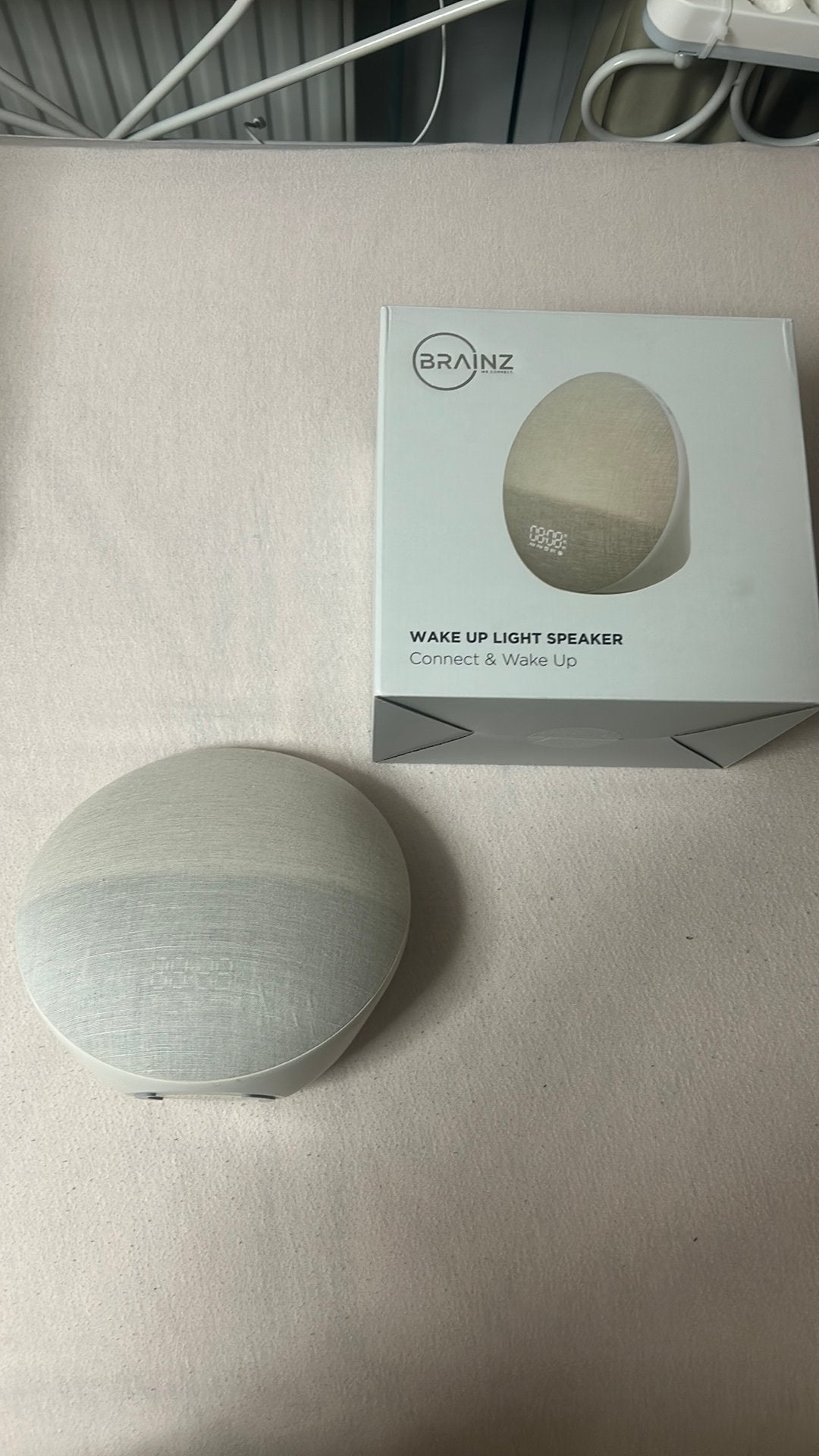 Mooie wekker , speaker , wake up Light BRAINZ, Ophalen of Verzenden, Zo goed als nieuw