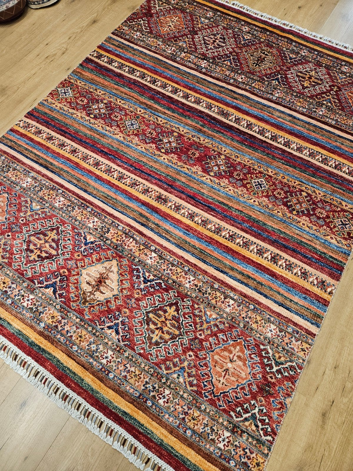 Handgeknoopt oosters tapijt loribaf 195x146, Huis en Inrichting, Info@SlatsAntiek.nl, Crème, 100 tot 150 cm, Perzisch