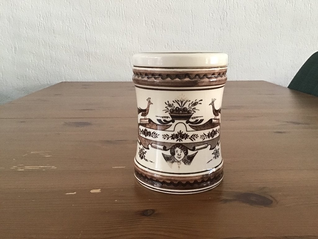 Apothekerspot antiek, Ophalen