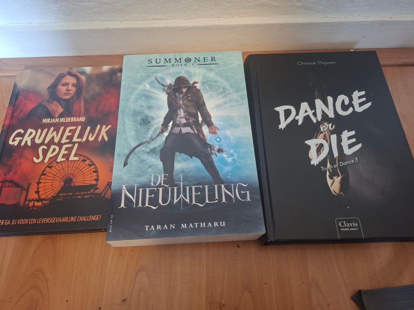 3 boeken samen €17.5, Ophalen, Gelezen