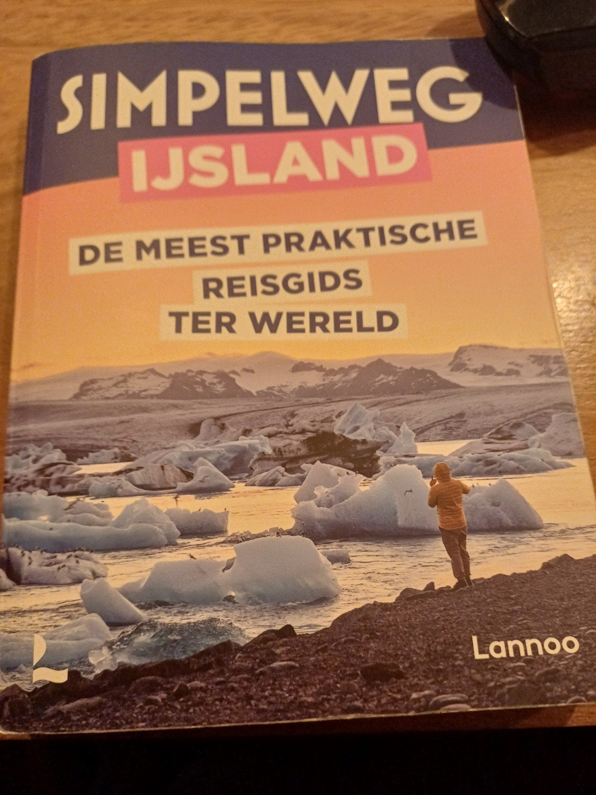 Simpelweg IJsland: De Meest Praktische Reisgids, Boeken, Overige merken, Europa, Ophalen of Verzenden, Zo goed als nieuw