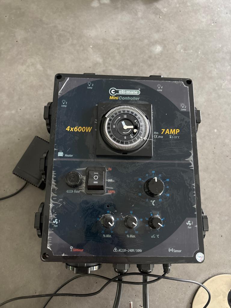 Cli-mate Mini Controller 4x600W 7AMP Klimaatregelaar, Ophalen of Verzenden, Gebruikt, Klimaatbeheersing