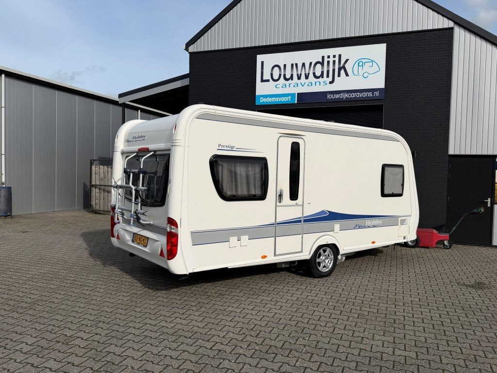 HOBBY Prestige 495 UFE ’11 (Mover, Fransbed), Caravans en Kamperen, Rondzit, Hobby, Bedrijf, Lengtebed