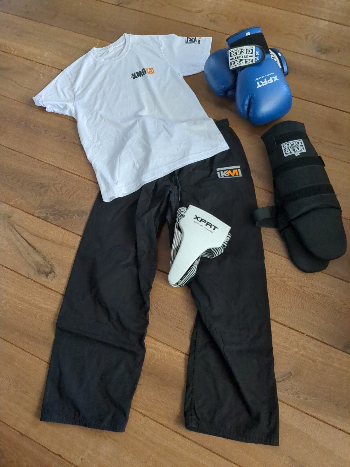 Krav Maga Dames Kleding & Bescherming, maat M/L, Sport en Fitness, Vechtsporten en Zelfverdediging, Ophalen, Gebruikt, Overige