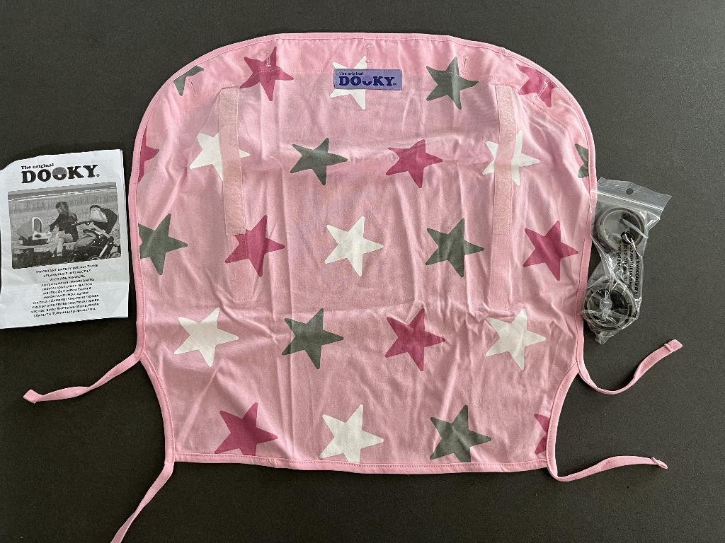Dooky universele zonnedoek – zo goed als nieuw, Kinderen en Baby's, Kinderwagens en Combinaties, Ophalen of Verzenden, Zo goed als nieuw
