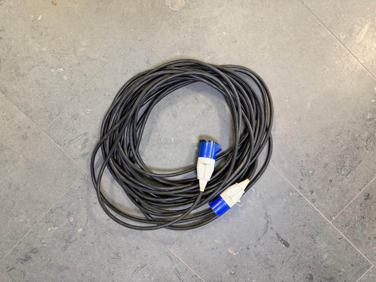 Caravan Verlengsnoer 10 Meter CEE Camping Kabel, Ophalen, Nieuw