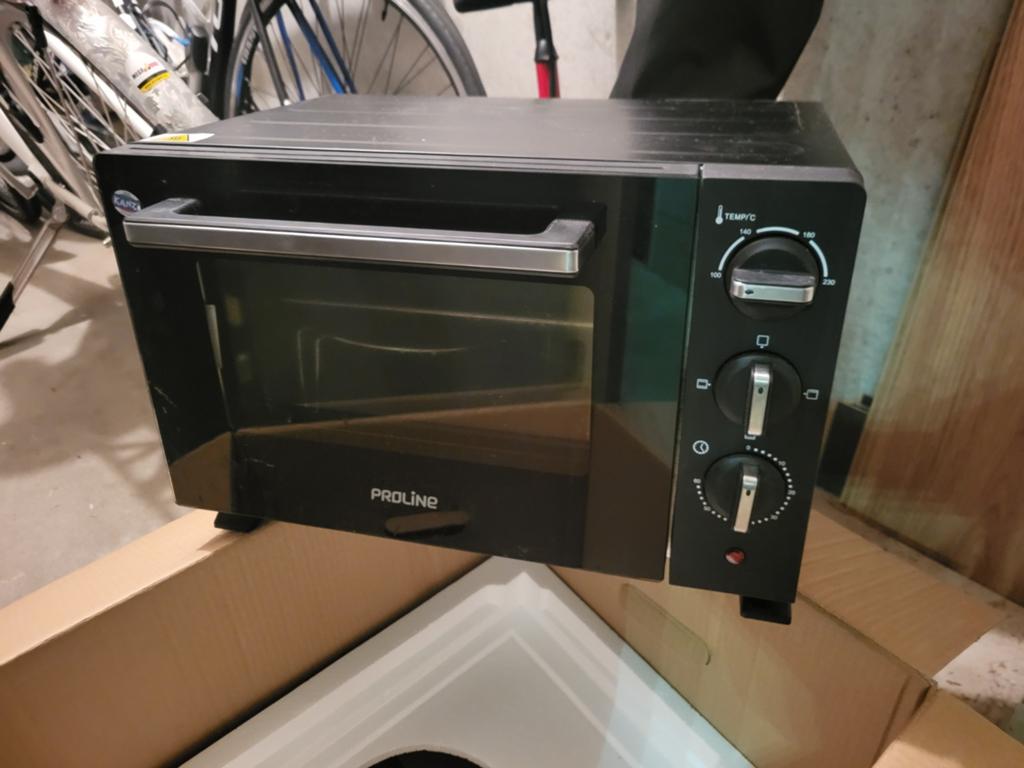Vrijstaande Oven 1380W in originele doos, Witgoed en Apparatuur, Ovens, Ophalen, Minder dan 45 cm, Hete lucht, Oven met grill