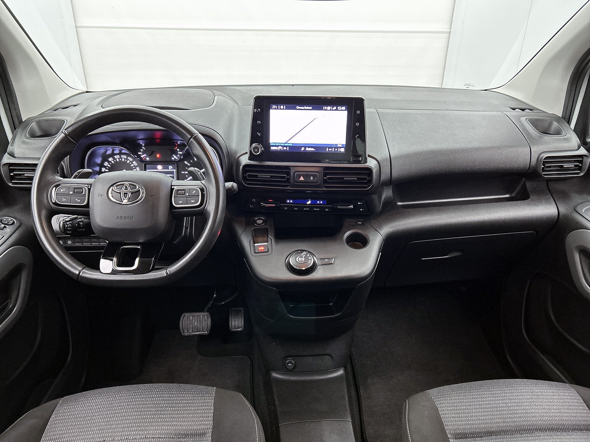 Toyota PROACE CITY Verso 1.2 Dynamic Automaat | afneembare t, Gebruikt, Wit, 3 cilinders, 740 kg