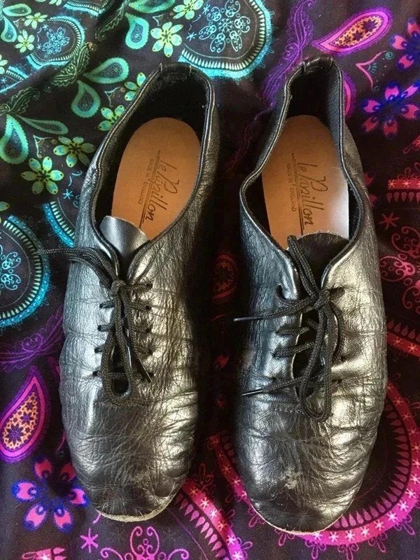 Zwarte leren jazzdans schoenen 38 van Le Papillon nu 14,99€, Kleding | Dames, Schoenen, Zwart, Dansschoenen, Ophalen of Verzenden
