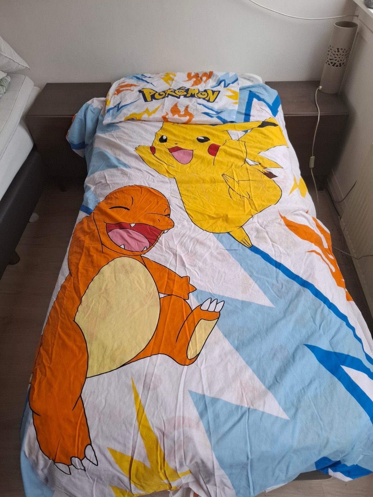 Pokémon Dekbedovertrek - Pikachu & Charmander, Gebruikt, Overige merken, Meerkleurig, Dekbedovertrek