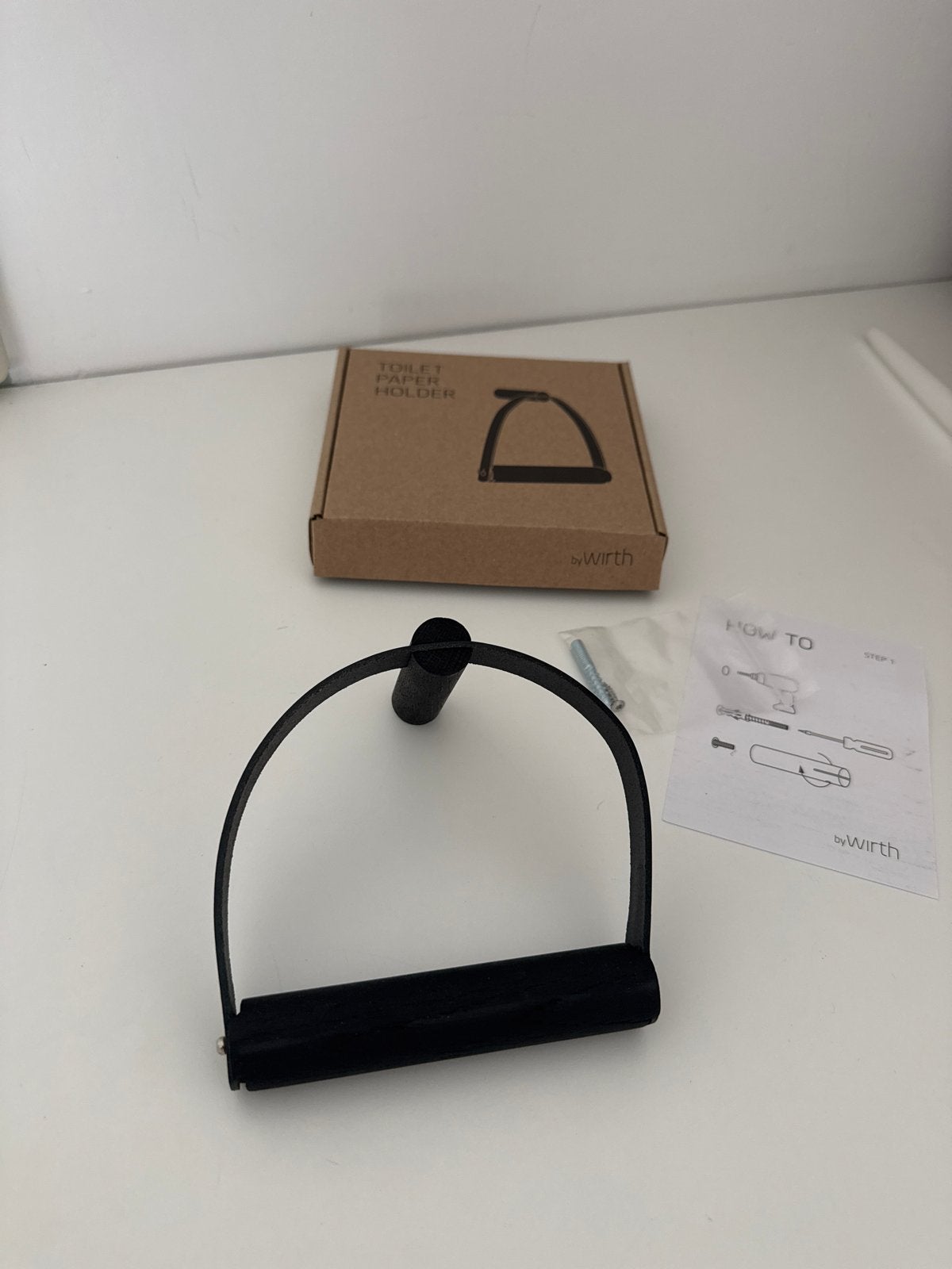 Ekta Toiletrolhouder Zwart - Nieuw in Doos, Toilet-accessoire, Nieuw, Ophalen of Verzenden, Overige merken