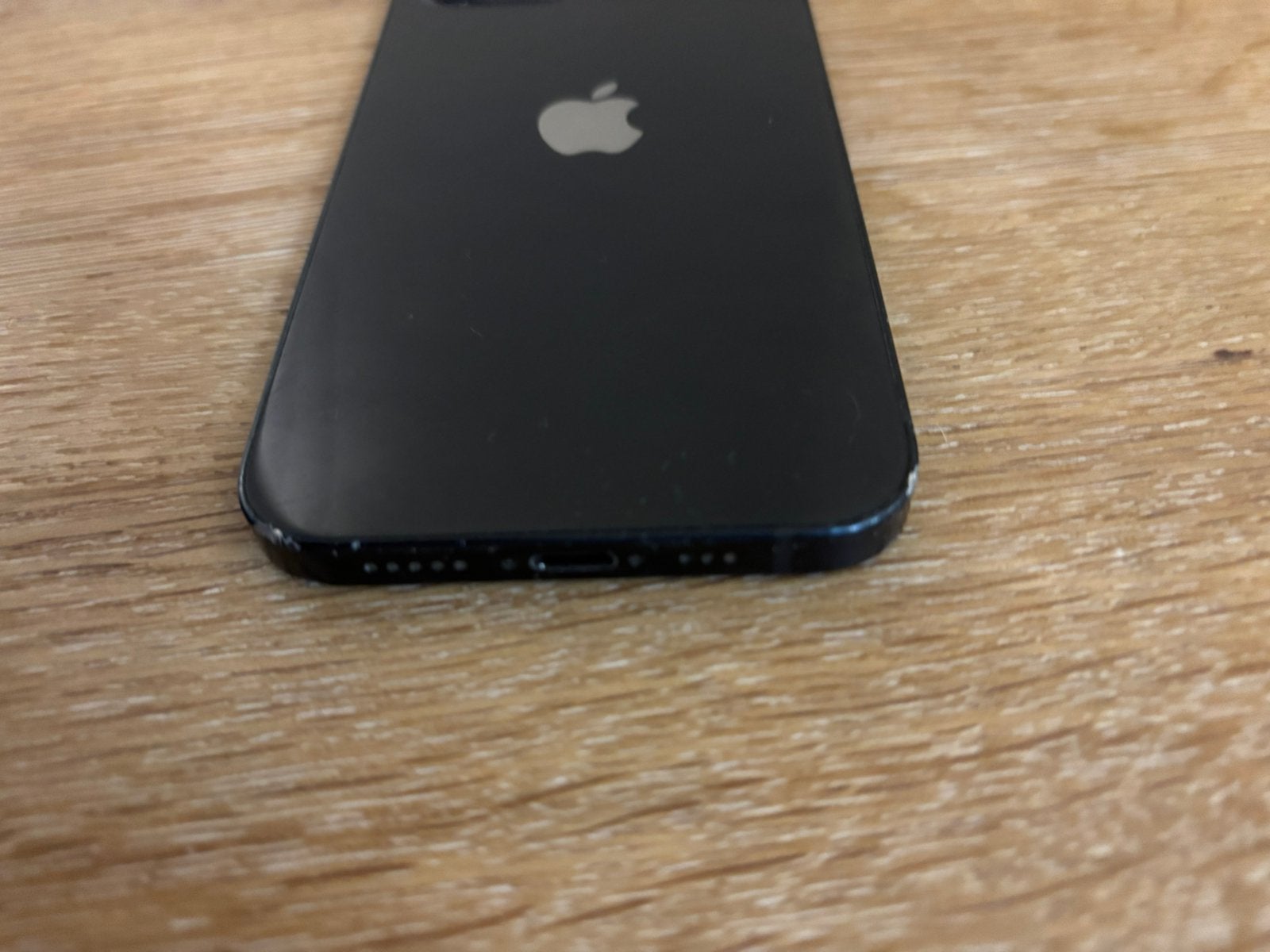 Foto 7 van Iphone 12 64 gb