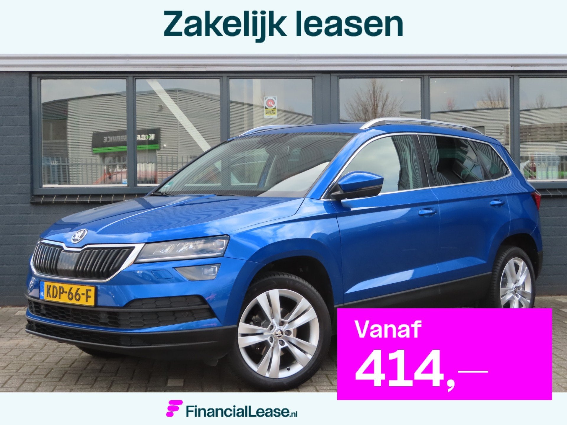 Skoda Karoq 1.5 TSI ACT Style DSG | trekhaak | stoel + stuur, 12 maanden, 4 cilinders, Blauw, Leder en Stof