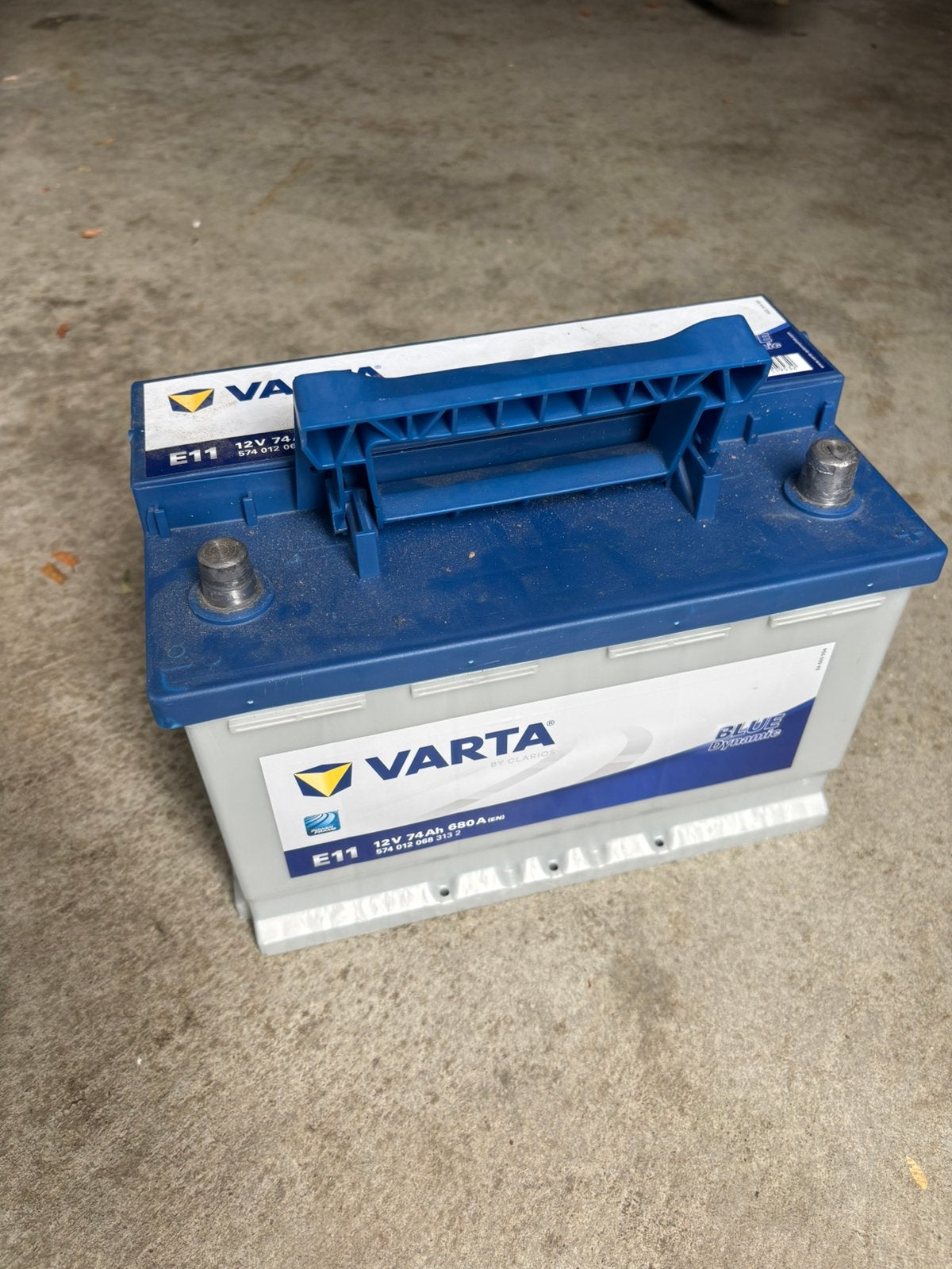Accu varta 74ah 1 jaar oud, Ophalen