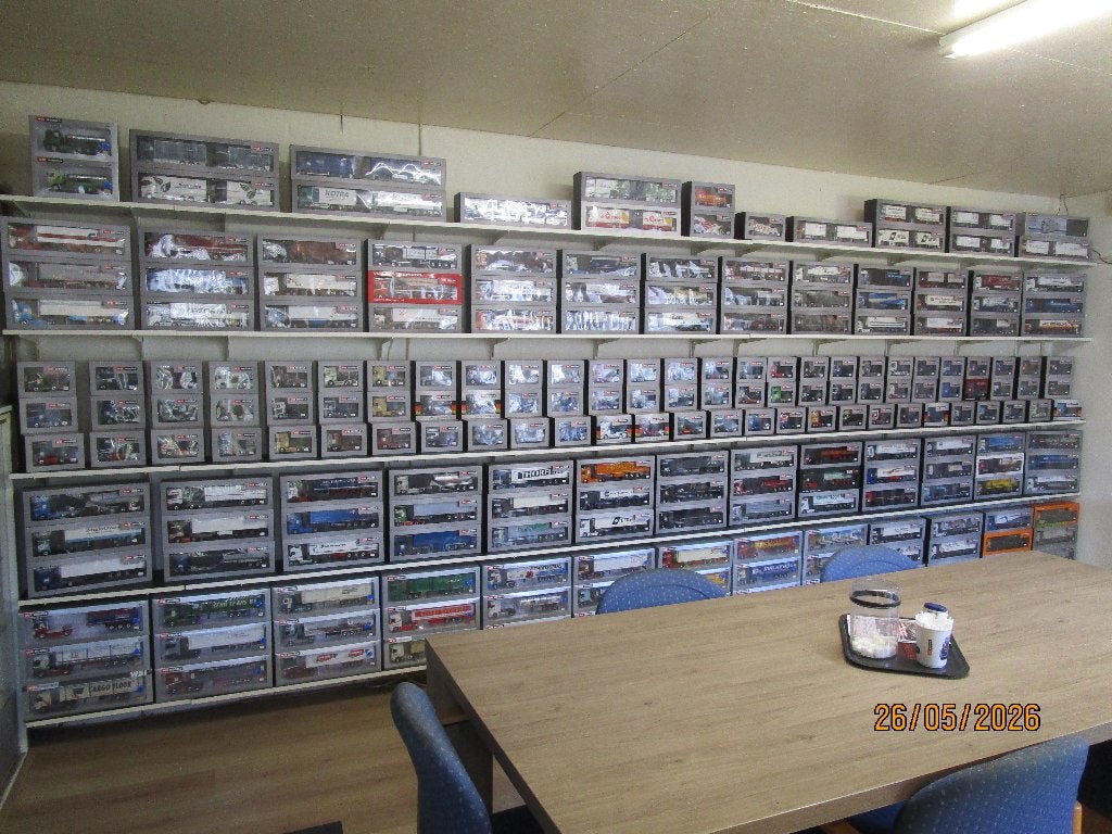 Kom Vrijblijvend Kijken In onze Wsi Shop., Hobby en Vrije tijd, Modelauto's | 1:50, Ophalen, Nieuw, Bus of Vrachtwagen, Wsi