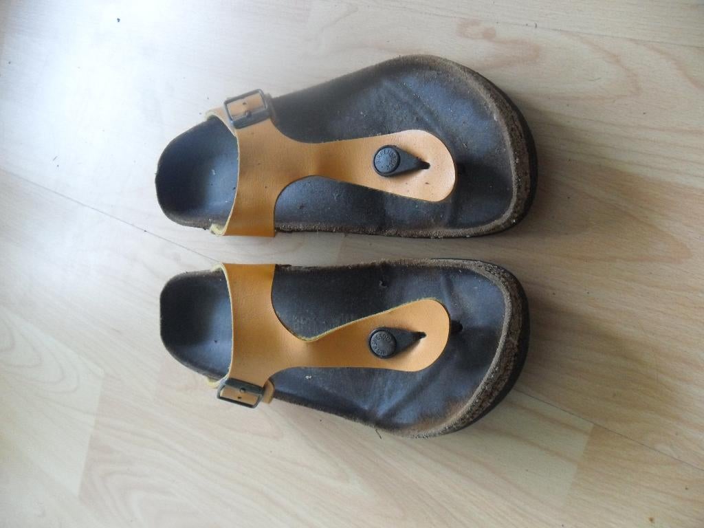 BIRCKENSTOCKS MAAT 36 GEBRUIKT SLIPPERS, Gebruikt, Meisje, Overige typen, Ophalen of Verzenden