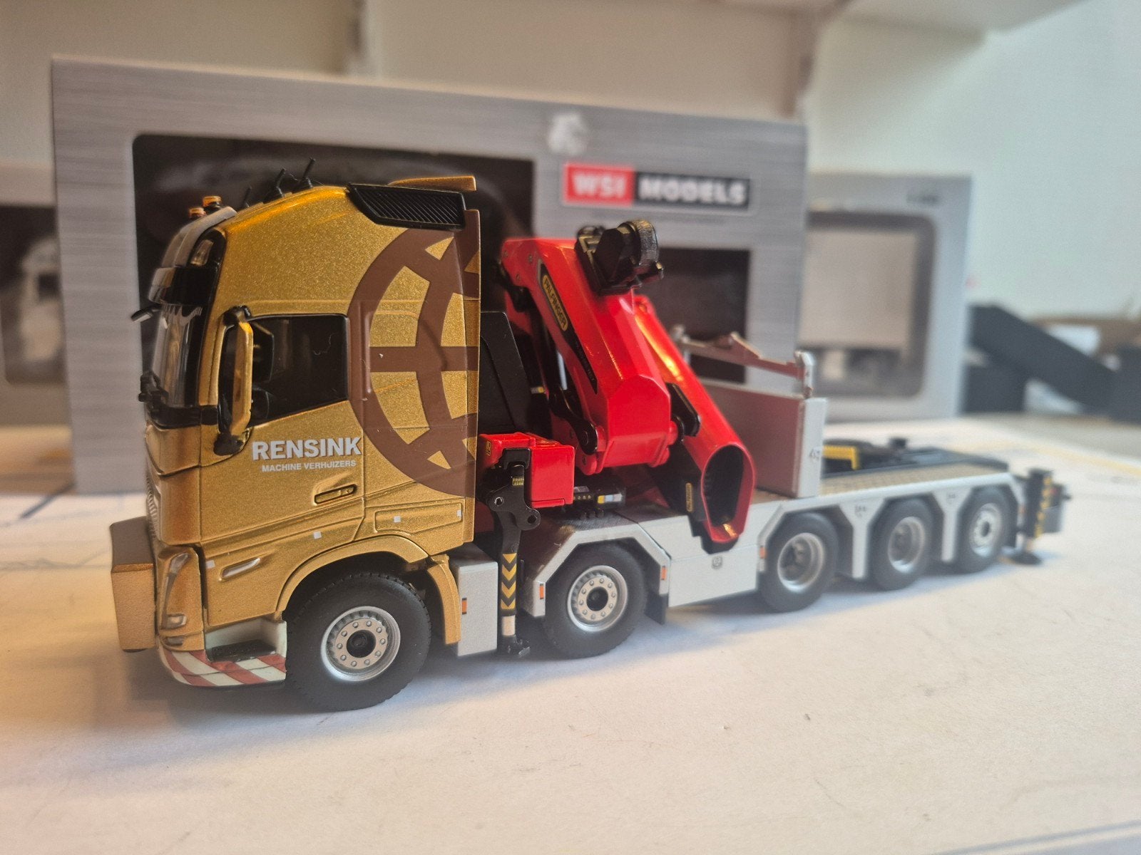 volvo fh5 rensink transport, Ophalen of Verzenden, Zo goed als nieuw, Bus of Vrachtwagen, Wsi