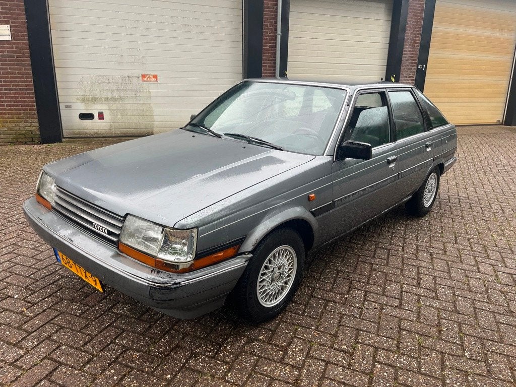 Toyota Carina II 1.6 DX Uniek / Oldtimer, Auto's, Voorwielaandrijving, Gebruikt, 4 cilinders, 400 kg