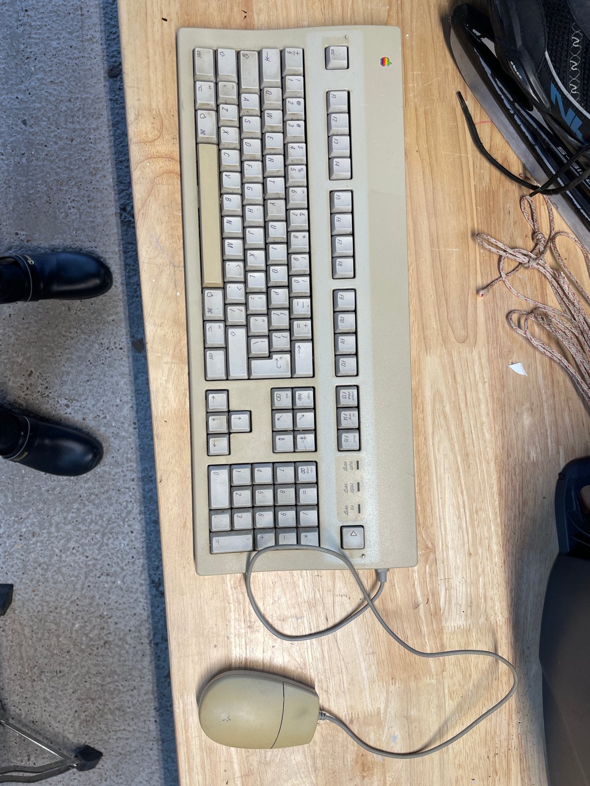 Apple Extended Keyboard II M3501 met muis - Vintage, Computers en Software, Gebruikt, Toetsenbord en muis-set, Ophalen of Verzenden