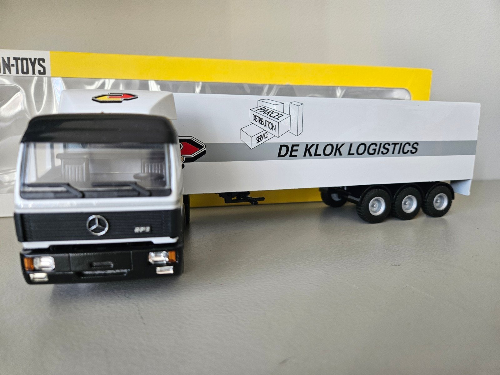 Lioncar Mercedes EPS De Klok Logistics ovp, Ophalen of Verzenden, Zo goed als nieuw, Bus of Vrachtwagen, Lion Toys