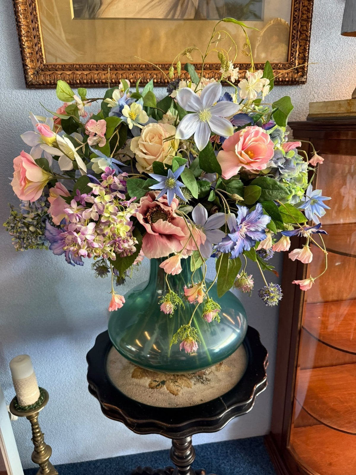 grote vaas met een enorm bloemen boeket, Huis en Inrichting, Ophalen, Blauw