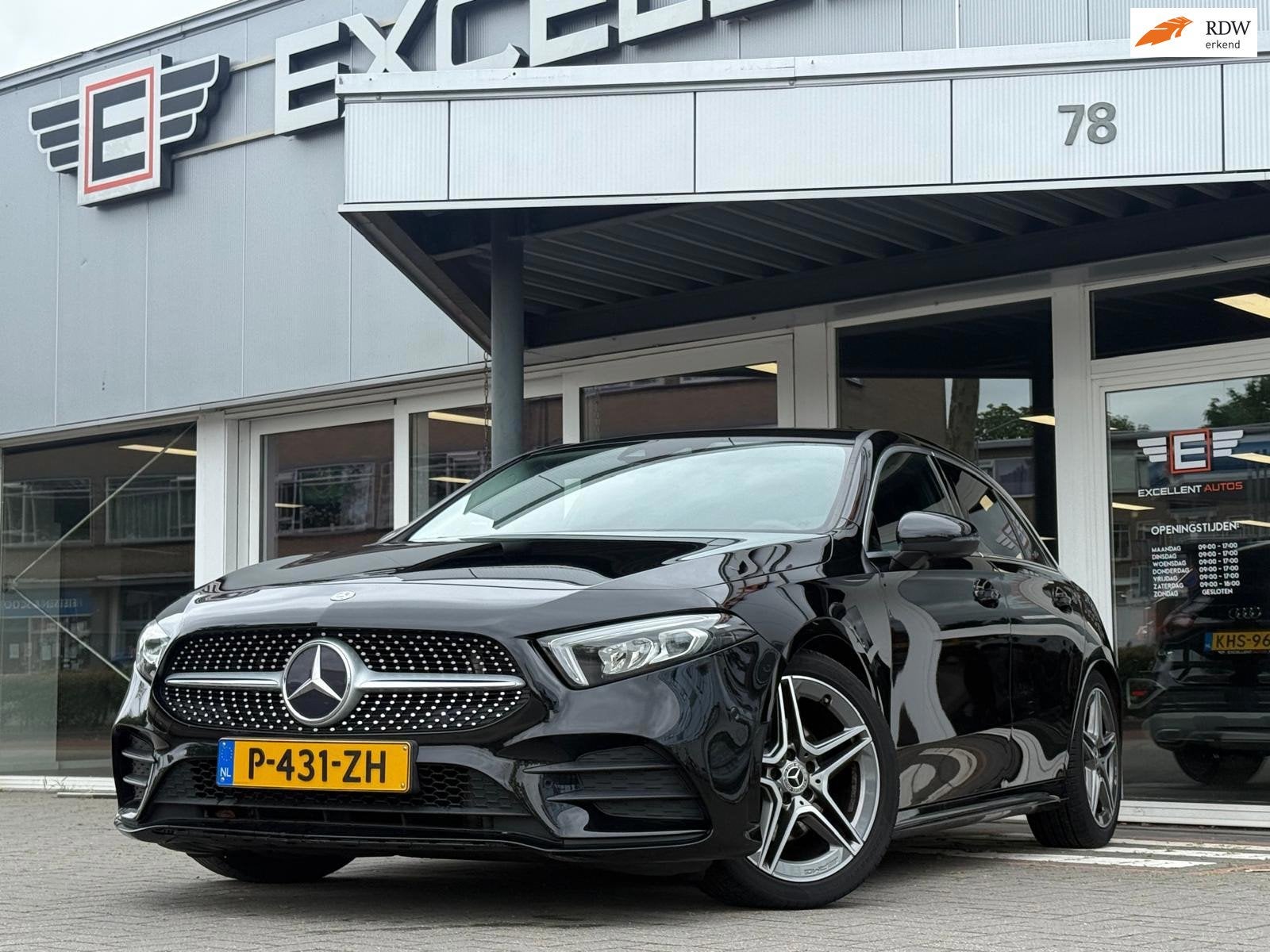 Mercedes-Benz A-klasse 180 Business Solution AMG, 136 pk, Gebruikt, 4 cilinders, Zwart