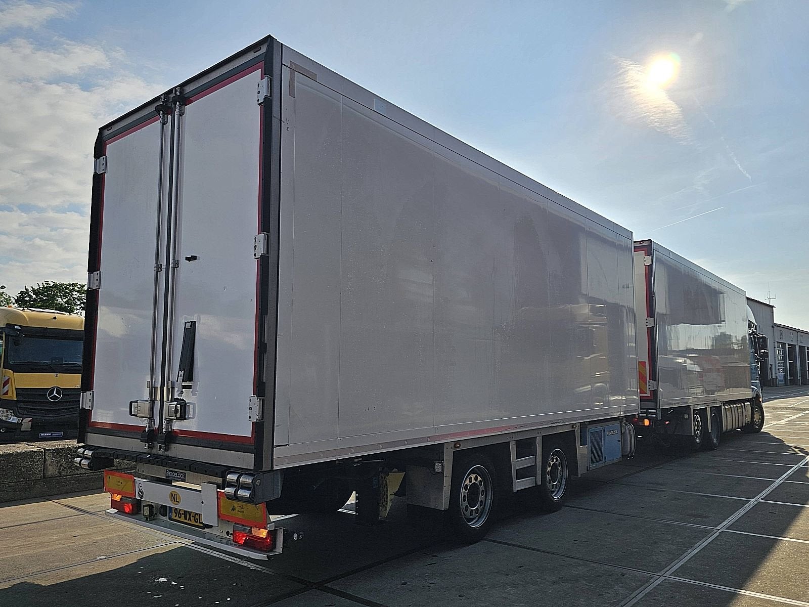 H&W HWTFX18 schmitz frigoblock, Auto's, Overige kleuren, Origineel Nederlands, Bedrijf, Aanhangers en Opleggers